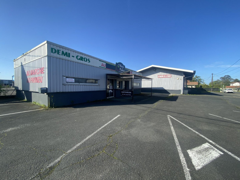 vente Local commercial Saint Vincent De Tyrosse - Photo 2