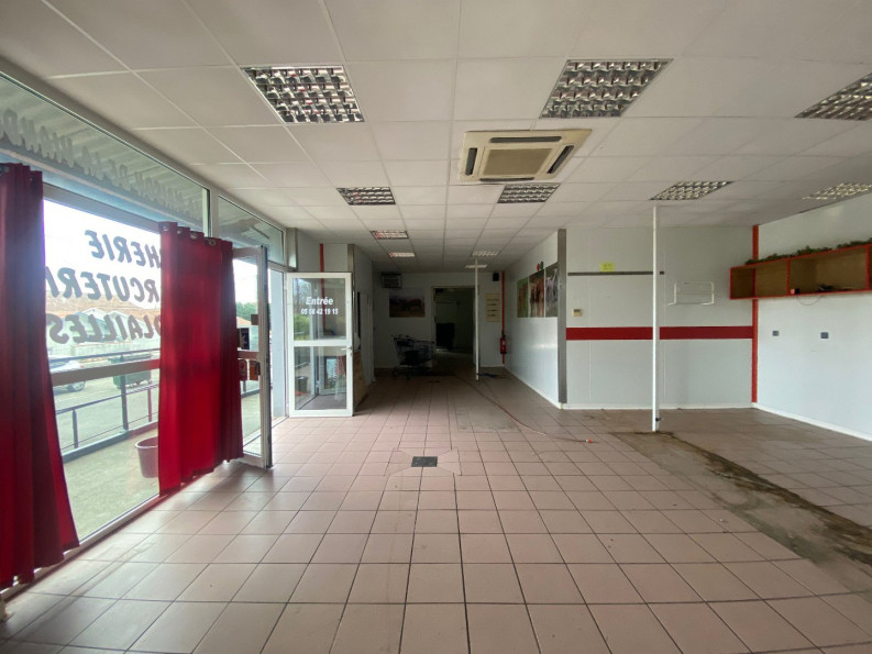 vente Local commercial Saint Vincent De Tyrosse - Photo 8