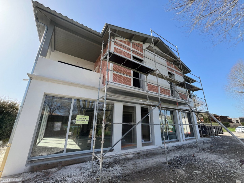 location Local commercial Saubion - Photo 3