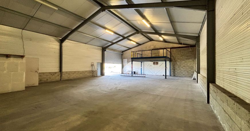 location Local artisanal Saint Vincent De Tyrosse