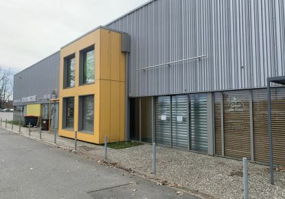 location Local commercial Pau