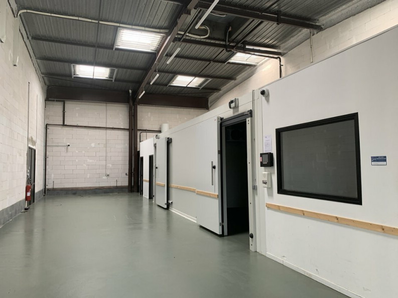 location Local commercial Pau - Photo 2