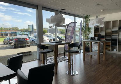 location Local commercial Lons