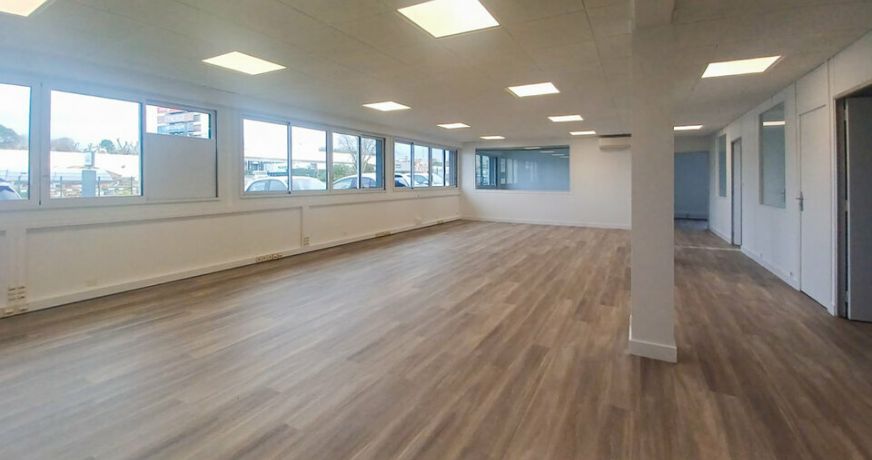 location Bureau Saint-jean-de-luz