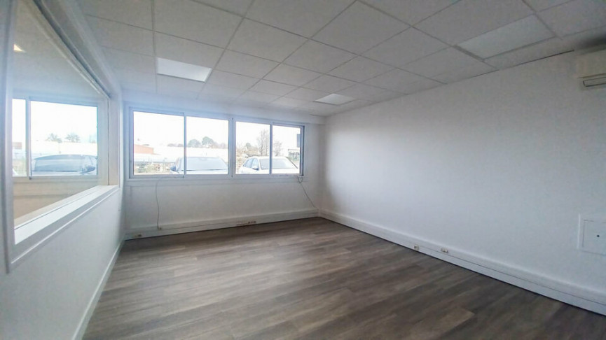 à louer Bureau Saint-jean-de-luz - Photo 4