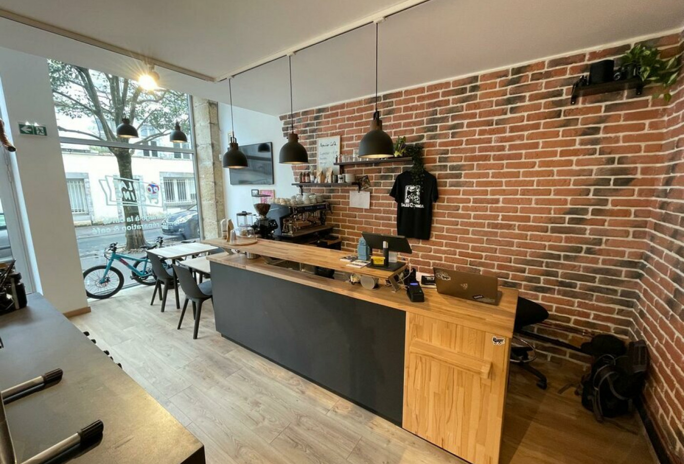 vente Local commercial Bayonne - Photo 1