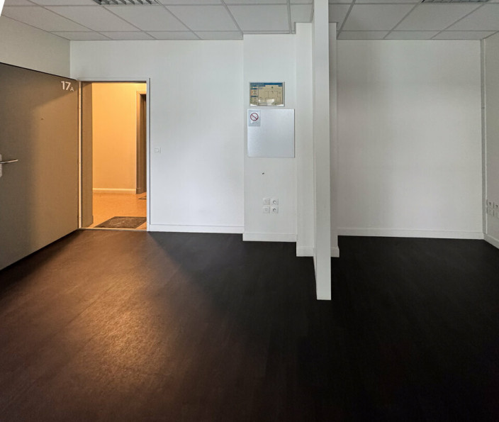 à louer Bureau Anglet - Photo 3