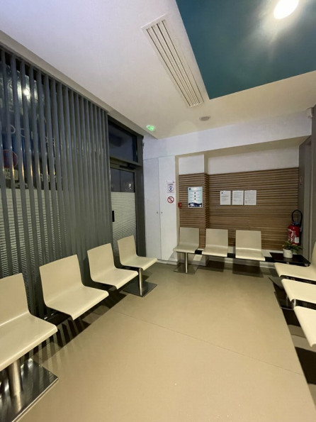 vente Local commercial Bayonne - Photo 2