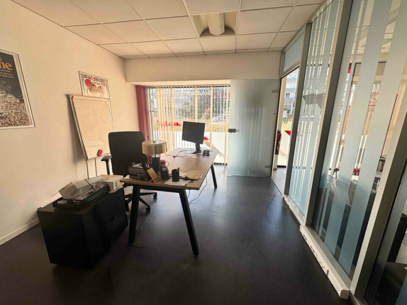 à louer Bureau Bayonne - Photo 3