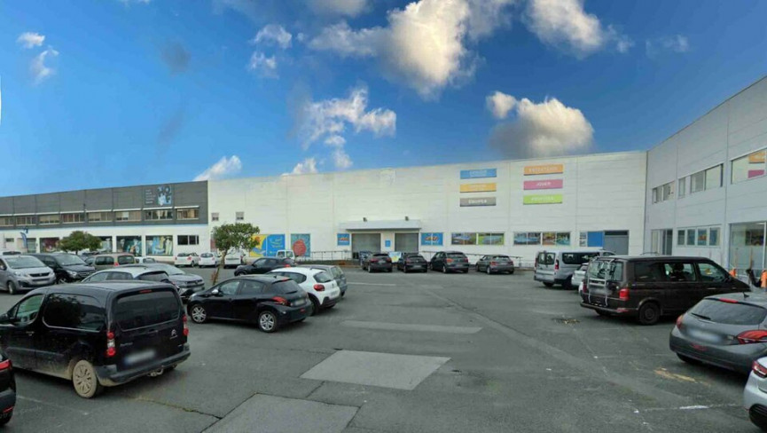 à louer Local commercial Bayonne - Photo 1