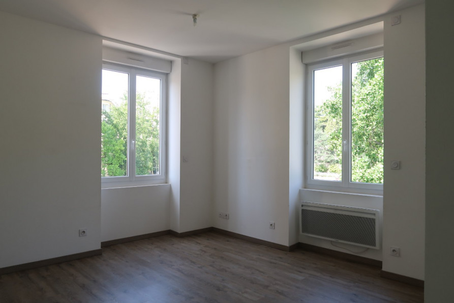 location Appartement Saint Chamond - Photo 1