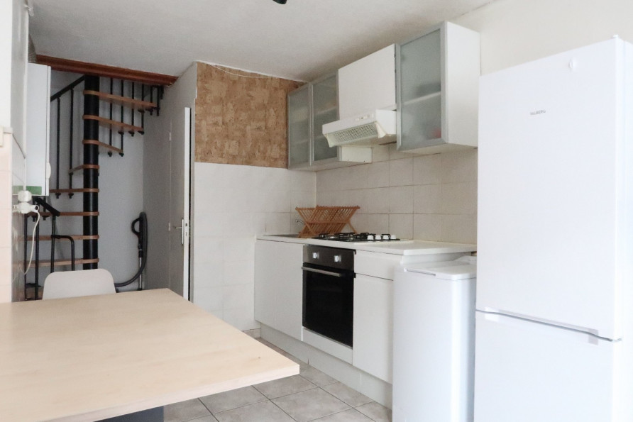 location Maison Sury Le Comtal - Photo 4