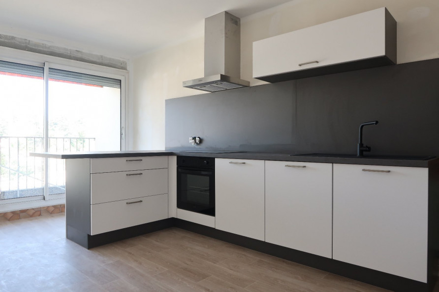 location Appartement Saint Etienne - Photo 1