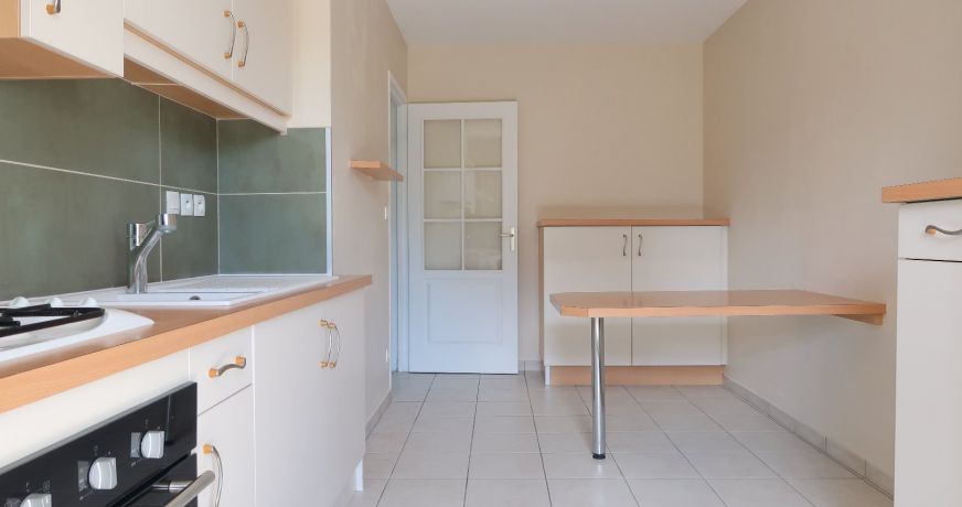 location Appartement Unieux