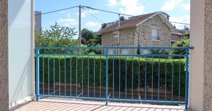 location Appartement Unieux