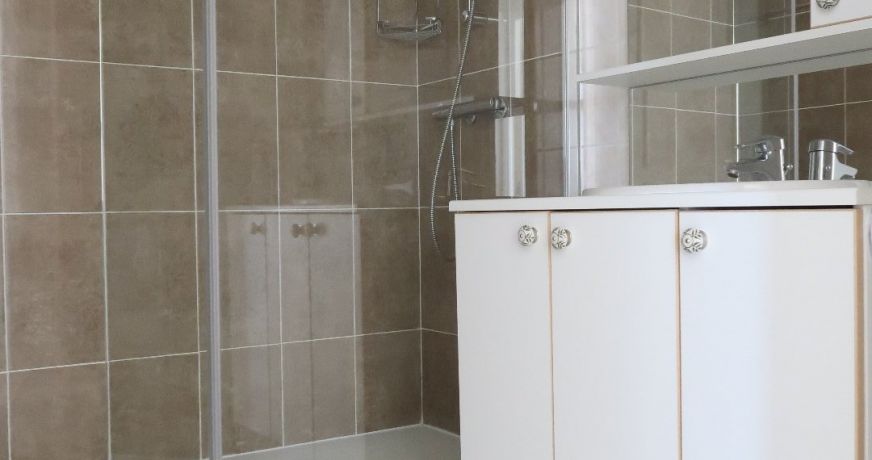 location Appartement Unieux