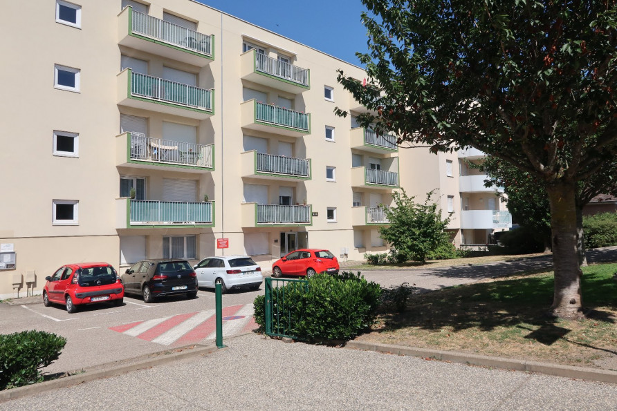 location Appartement Saint Genest Lerpt - Photo 7
