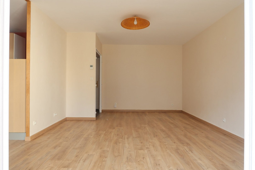 location Appartement Saint Etienne - Photo 2