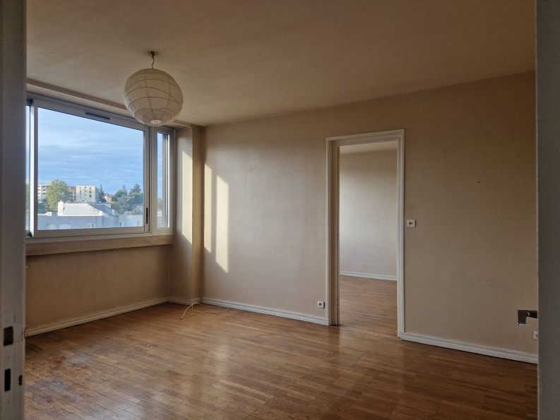 location Appartement Saint Etienne - Photo 2