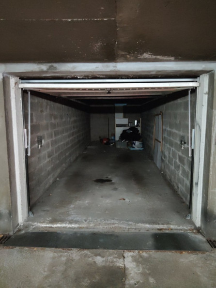 vente Garage Saint Etienne - Photo 2