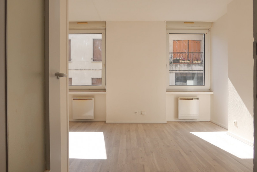location Appartement Saint Etienne - Photo 2