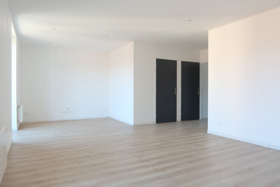 location Appartement Firminy - Photo 2