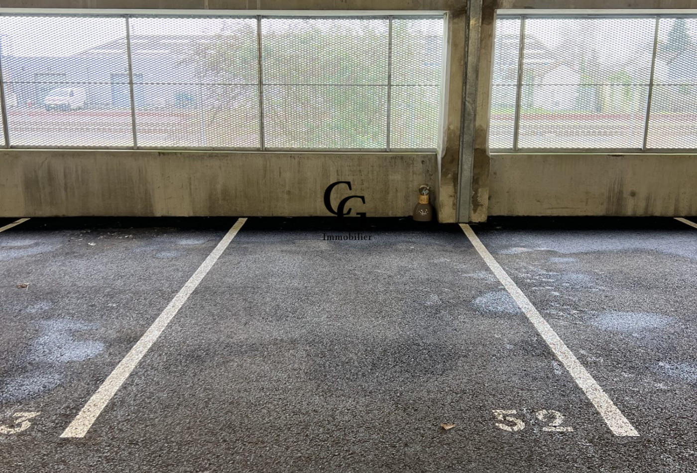 location Parking intérieur Vertou - Photo 4