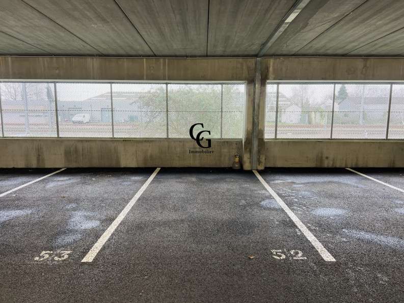 location Parking intérieur Vertou - Photo 1