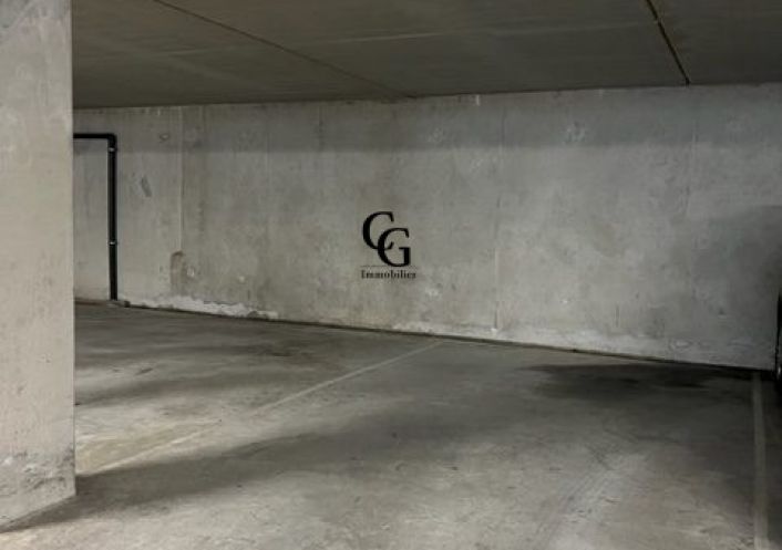 à louer Parking intérieur Saint-sébastien-sur-loire