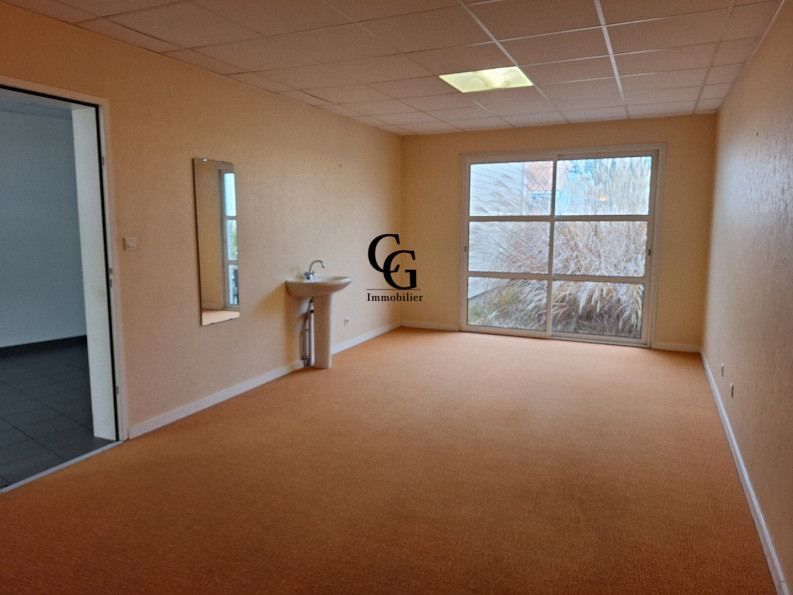 location Local commercial Les Sorinières - Photo 4