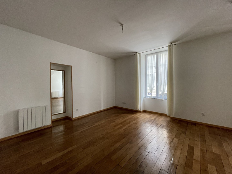 location Appartement rénové Chateaubriant - Photo 4