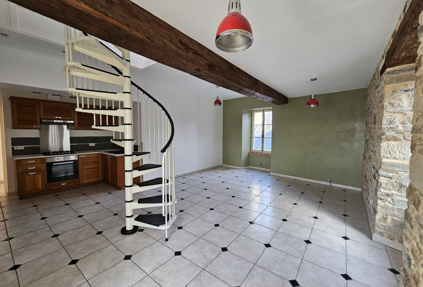 location Duplex Chateaubriant - Photo 1