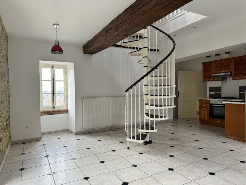 location Duplex Chateaubriant - Photo 2