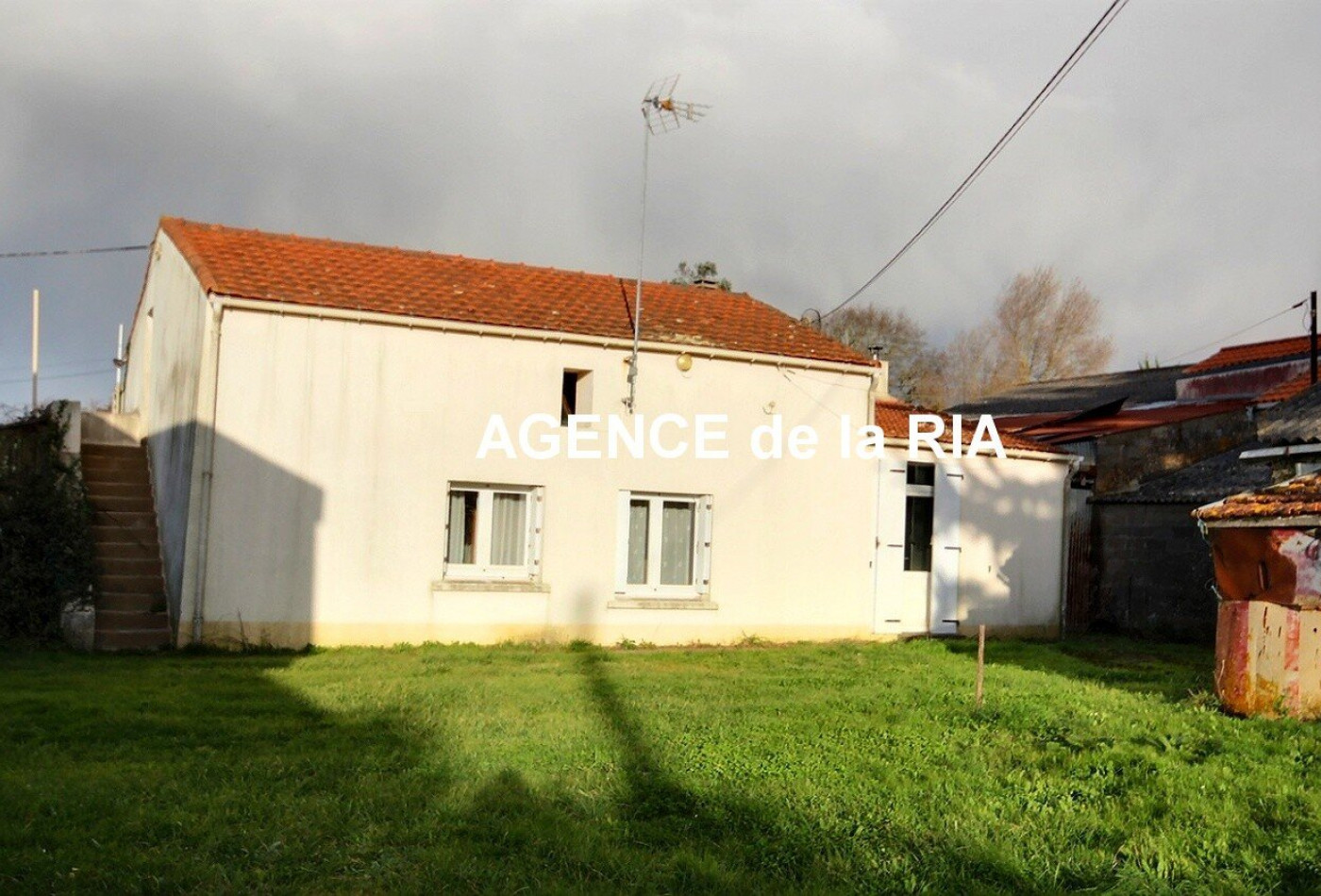 vente Maison à rénover La Plaine Sur Mer - Photo 1
