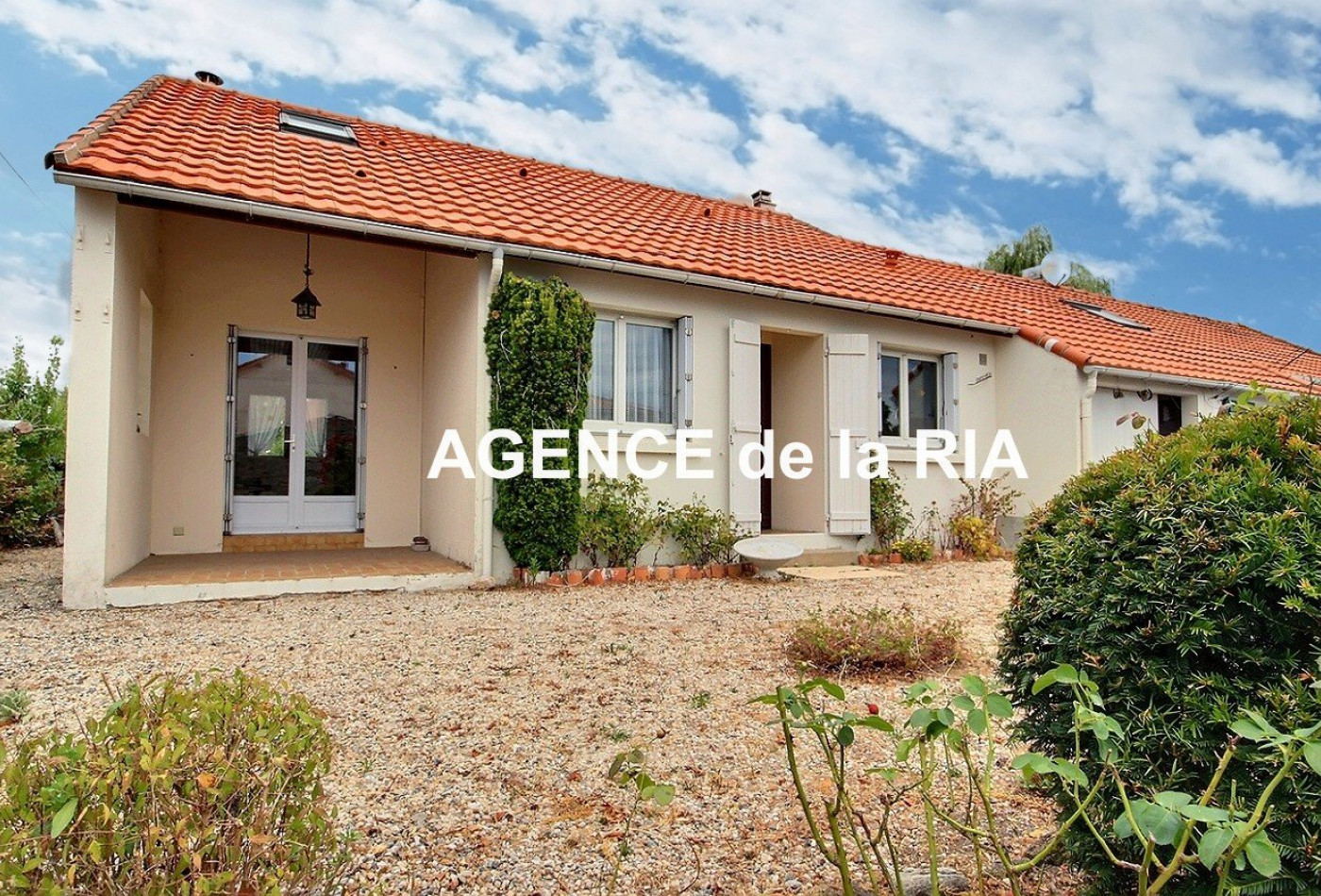 vente Maison Prefailles - Photo 1