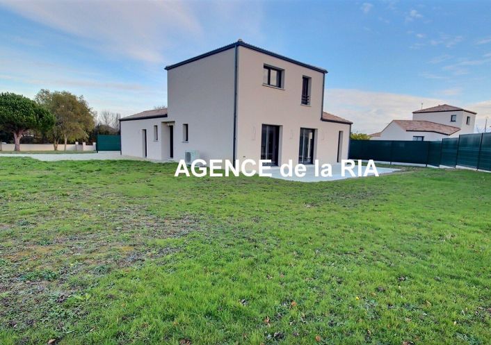 A vendre Maison La Plaine Sur Mer | Réf 44017448 - Agence de la ria