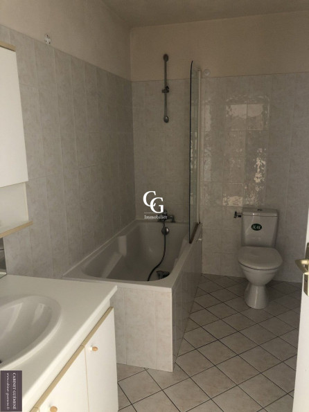 location Maison Vieillevigne - Photo 8