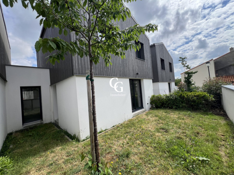location Maison Montaigu-vendée - Photo 1