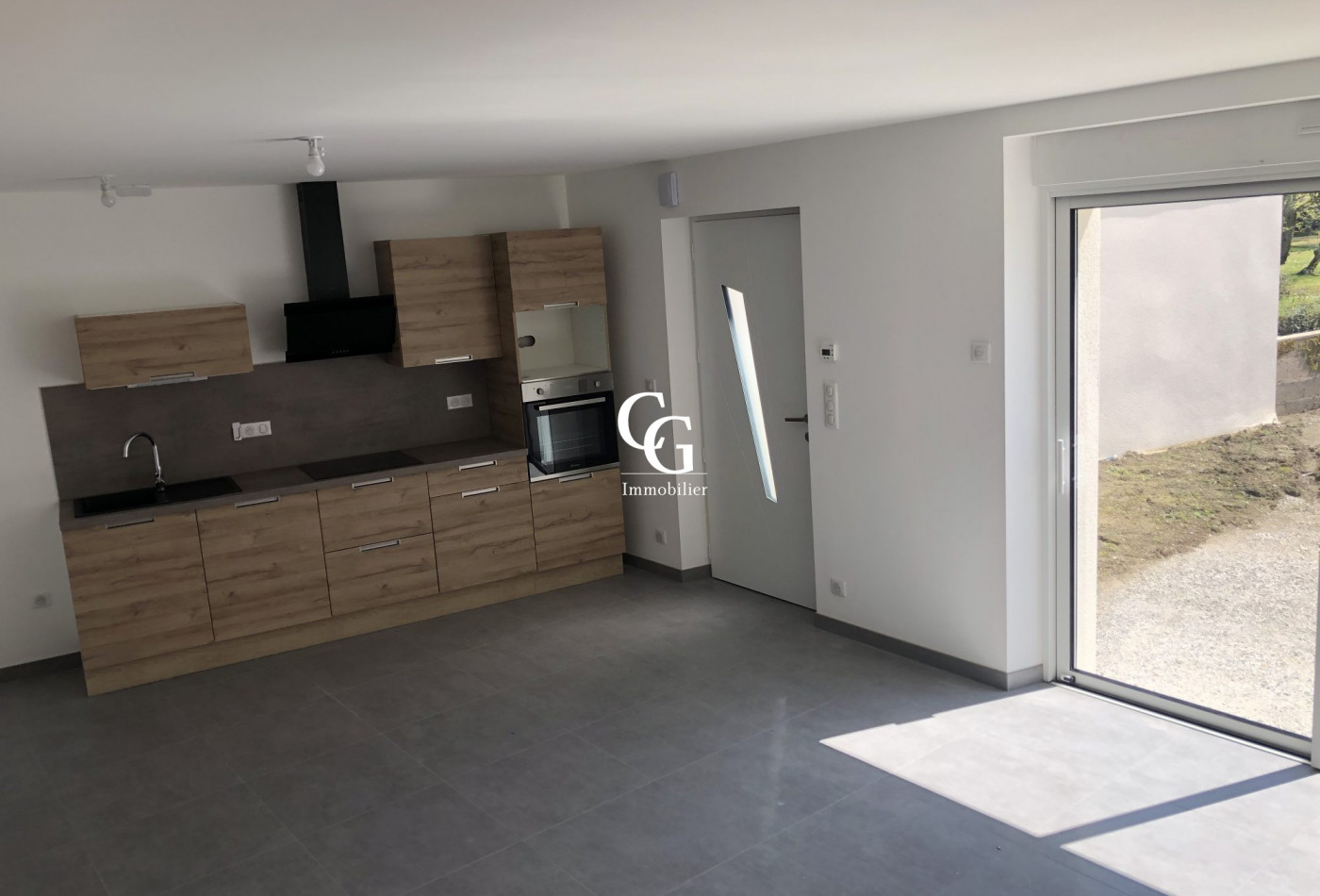 location Maison Vieillevigne - Photo 3