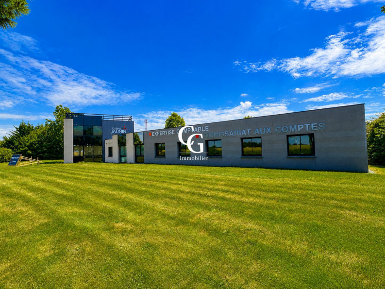 vente Local commercial Vieillevigne - Photo 9