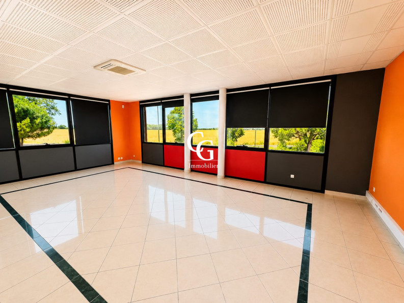 vente Local commercial Vieillevigne - Photo 6