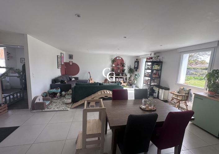 à vendre Maison Montréverd