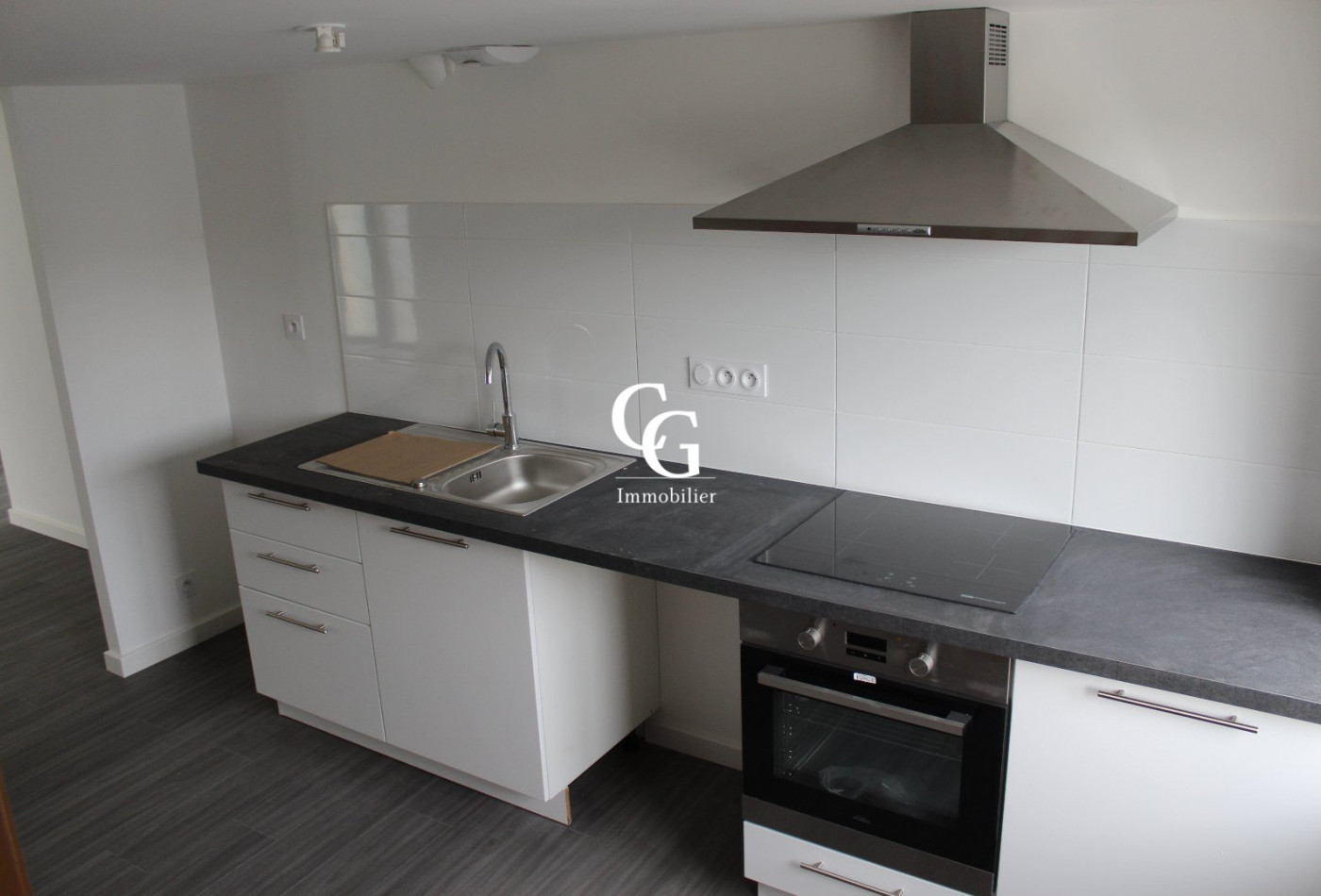 location Maison Vieillevigne - Photo 4