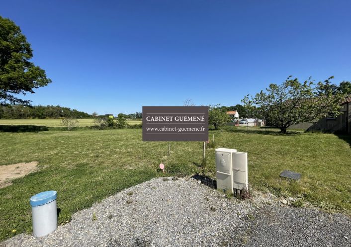 à vendre Terrain La Planche