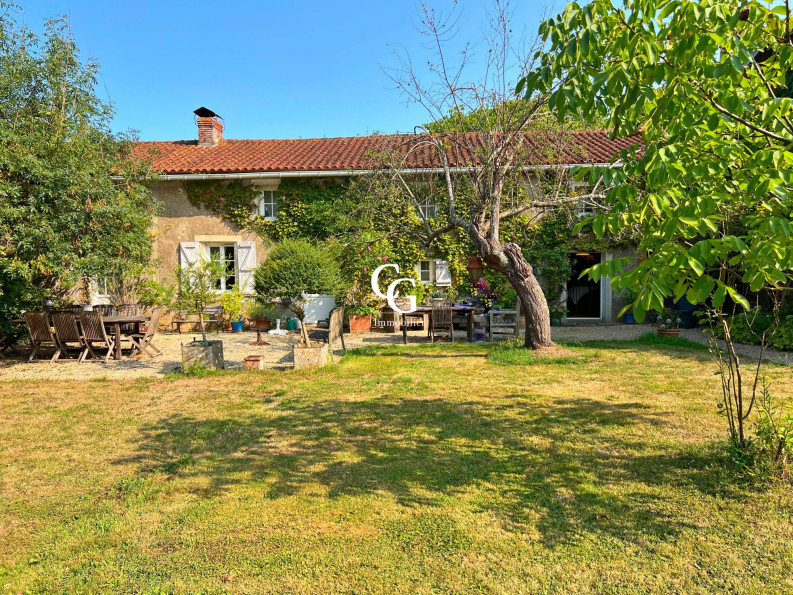 vente Maison Vieillevigne - Photo 1