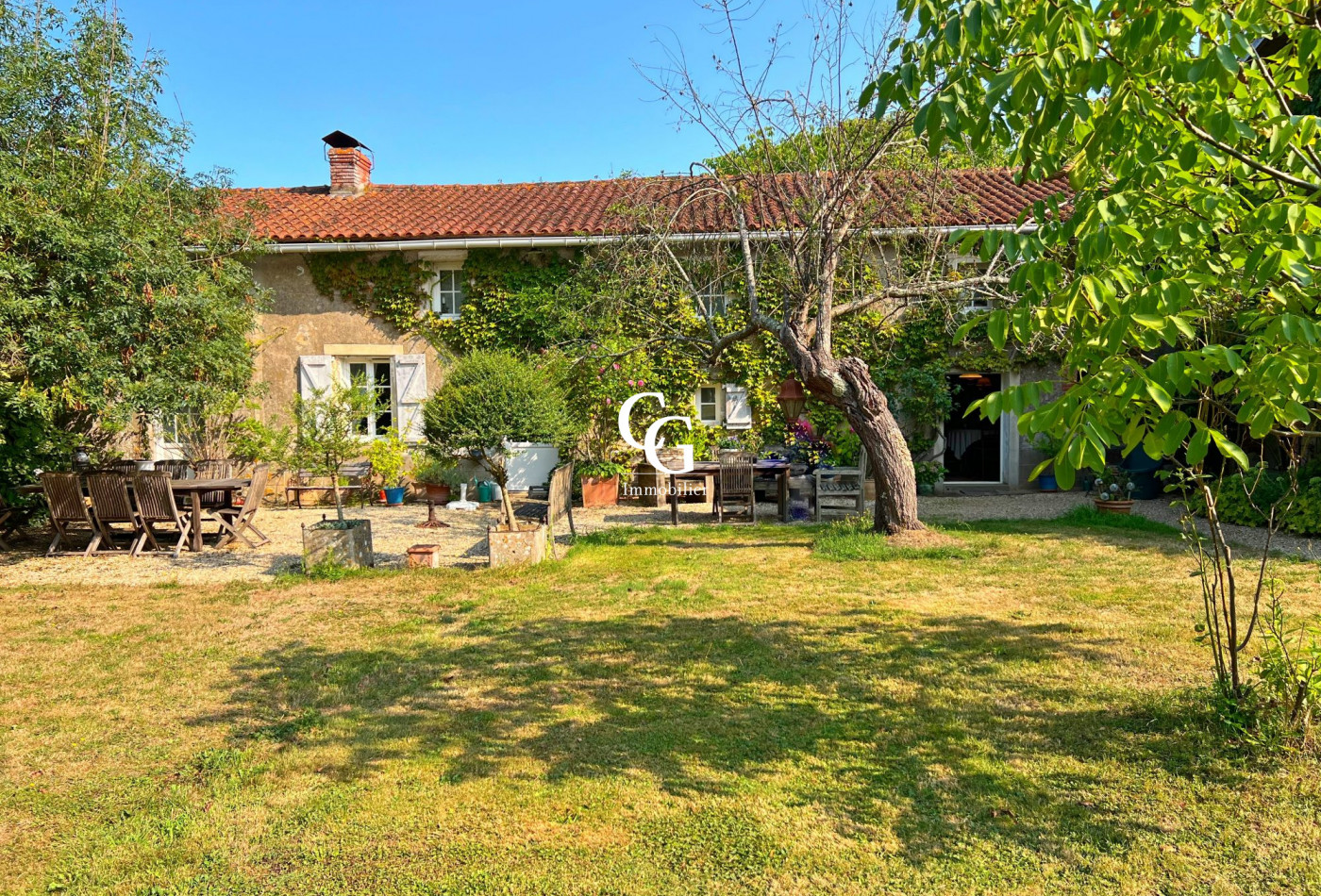 vente Maison Vieillevigne - Photo 1