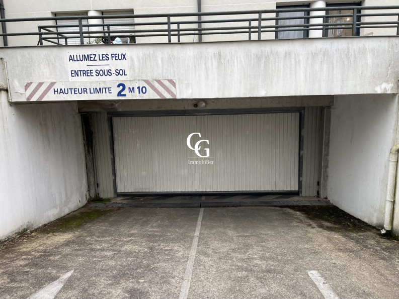 vente Parking intérieur Nantes - Photo 2