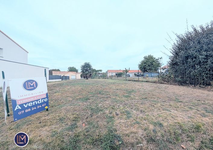 à vendre Terrain constructible Montbert