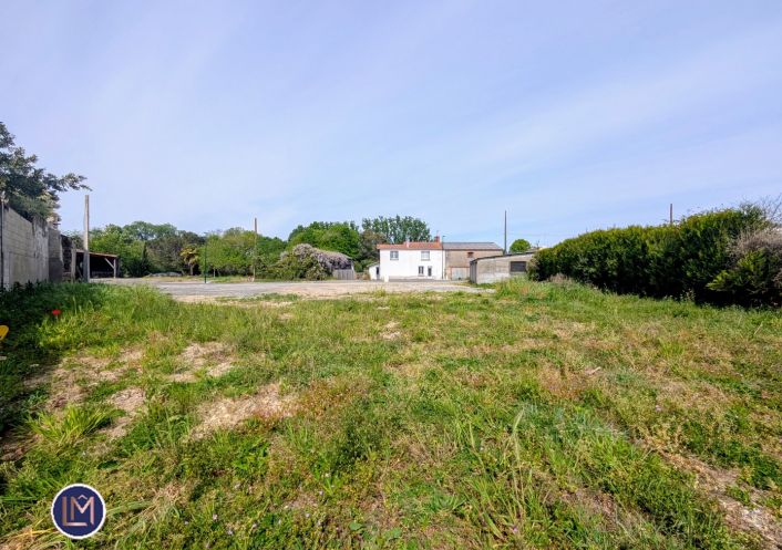 à vendre Terrain constructible Montbert