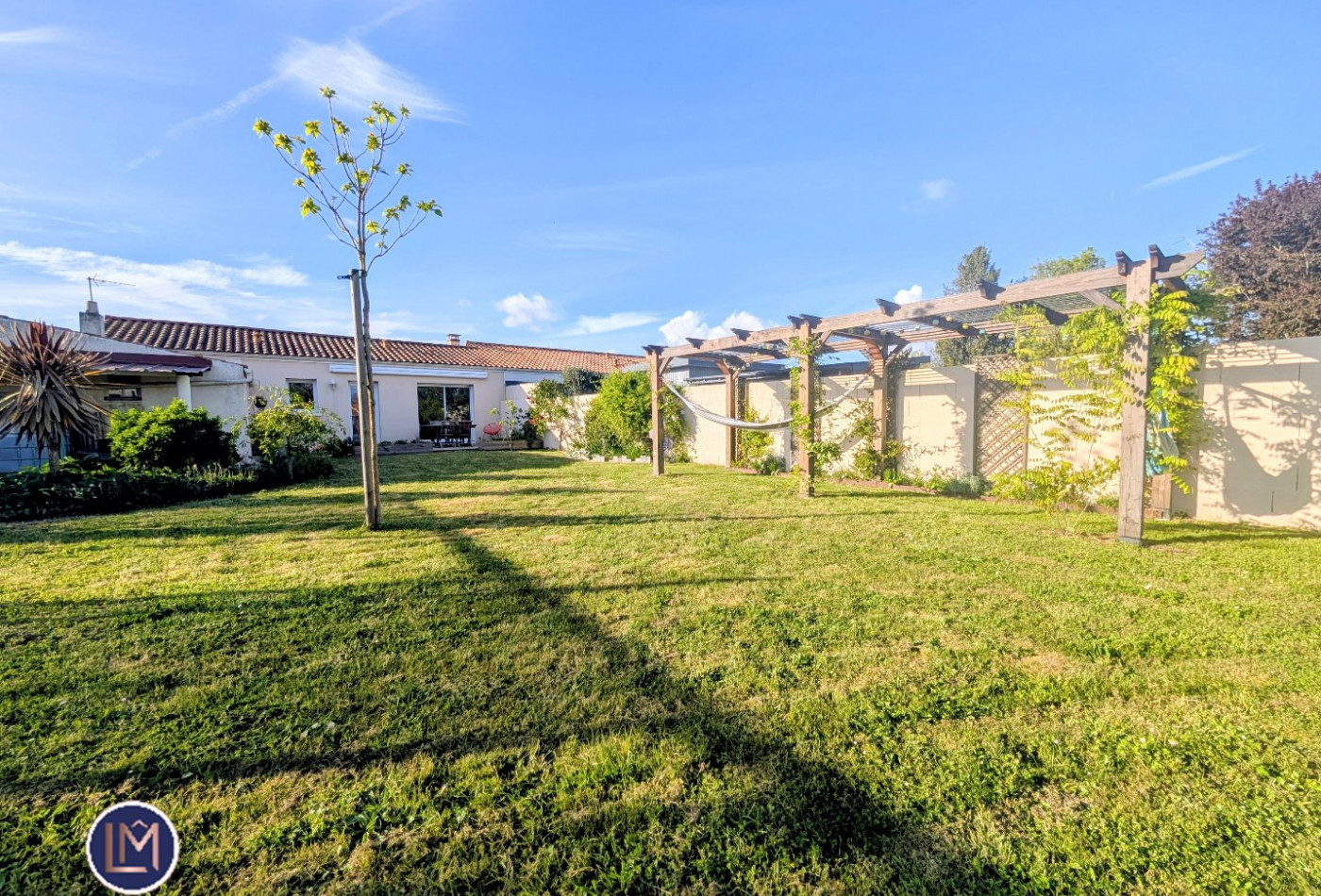 vente Maison contemporaine Montbert - Photo 1